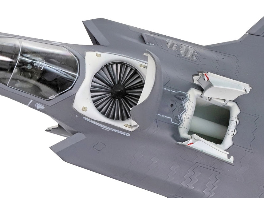 TAMIYA 1/72 Lockheed Martin F-35B Lightning II