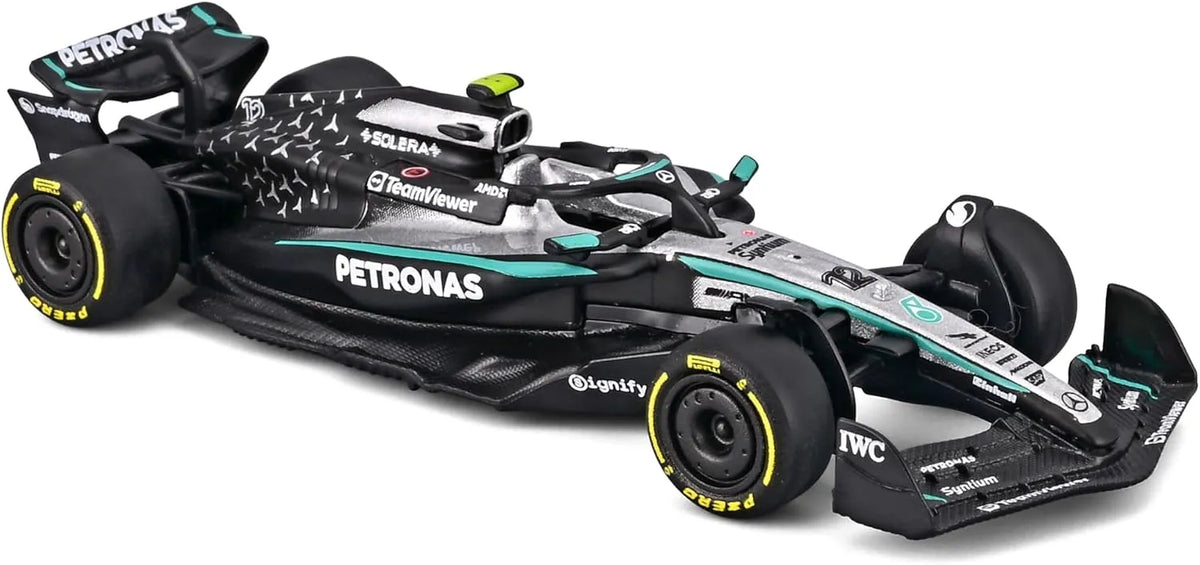 BBURAGO 1/64 MERCEDES-AMG F1 W16 E PERFORMANCE W/O HELMET
