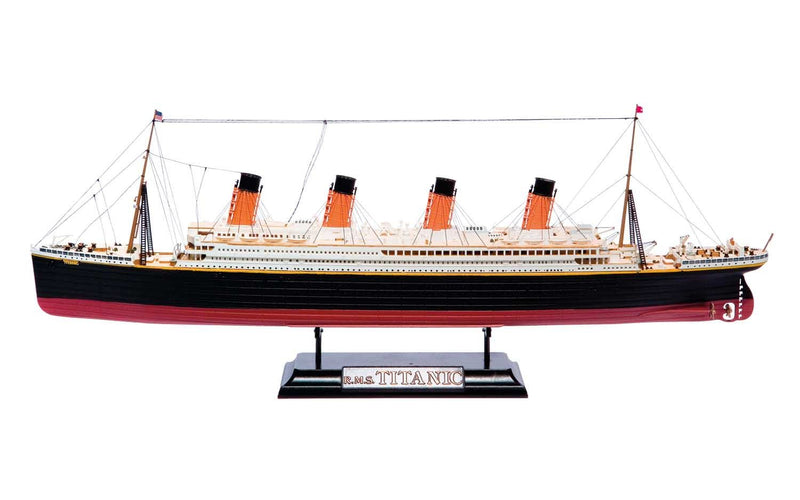 AIRFIX Medium Gift Set - RMS Titanic