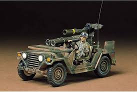 1/35 U.S. M151A2 w/Tow Launcher Kit