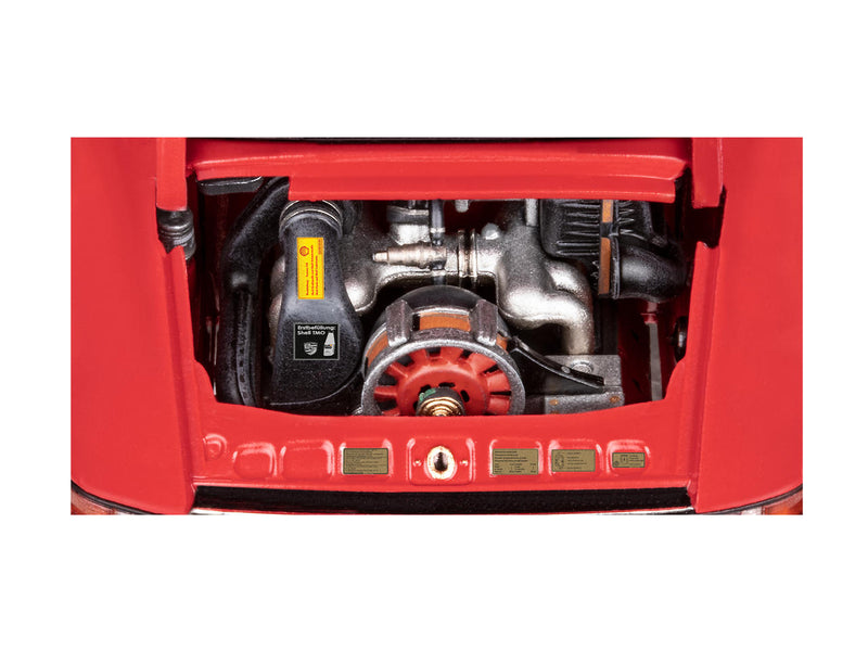 REVELL 1/24 Porsche 911 Carrera 3.2 TARGA