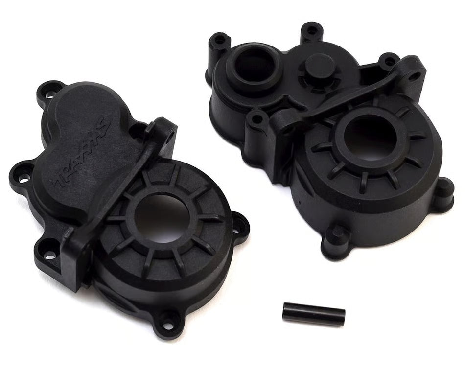 GEARBOX HALVES FRONT AND REARLY RUBBER ACCESS